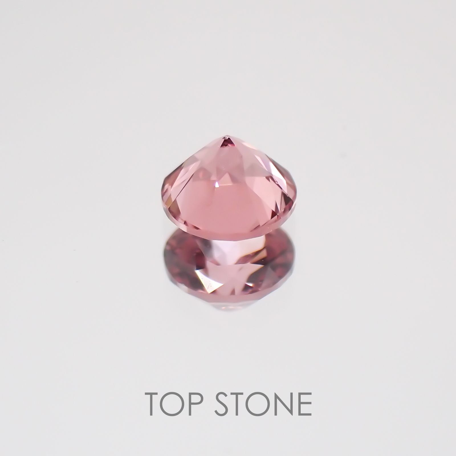 マラヤガーネット タンザニア産 ルース 0.23ct[21059381]3.6×3.6mm前後