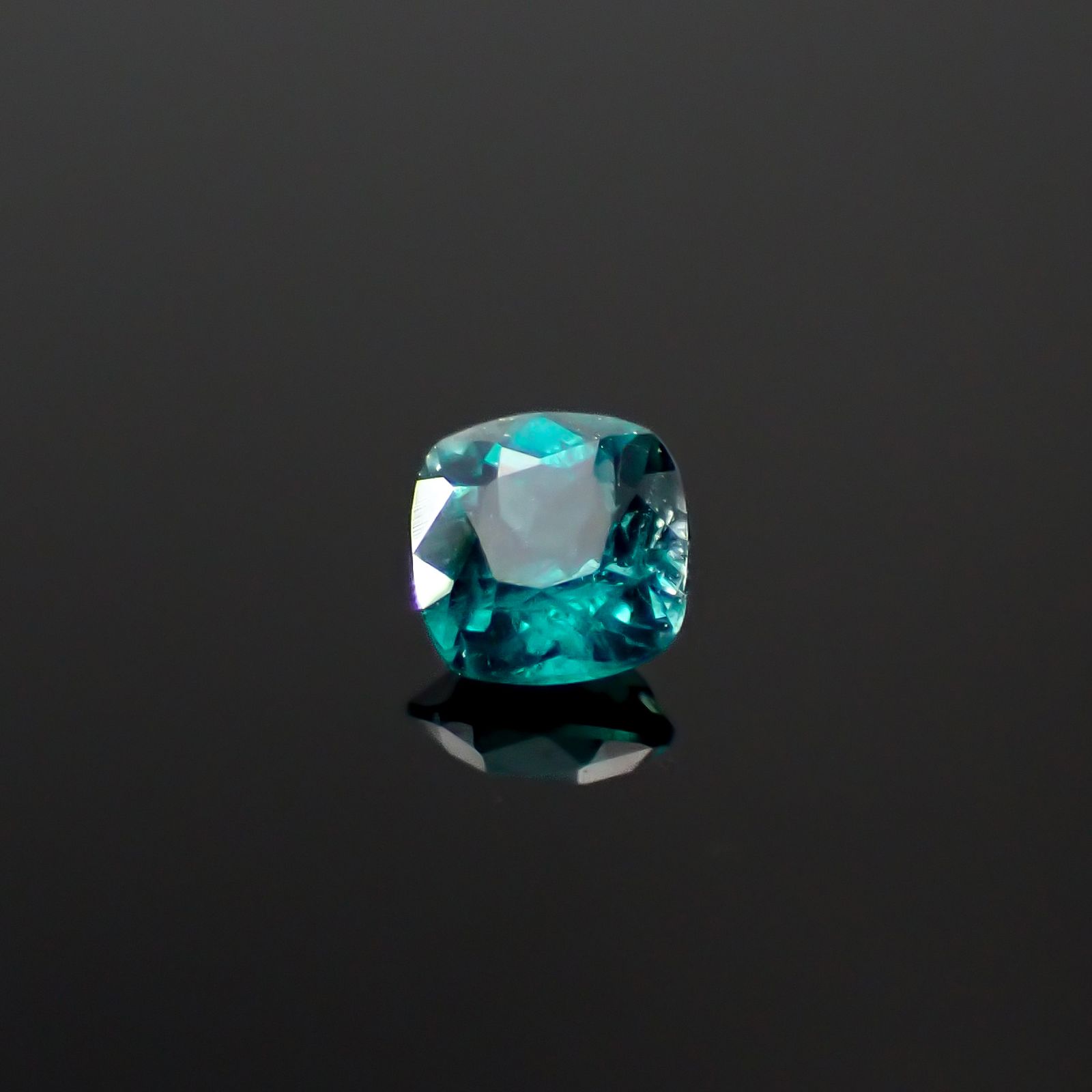 グランディディエライト マダガスカル産 0.094ct[240928856]2.8