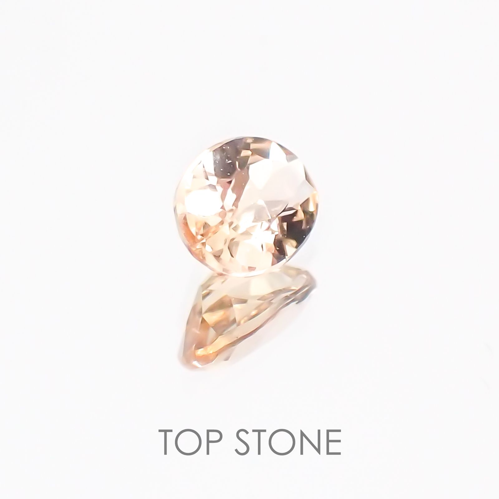 インペリアルトパーズ ブラジル産 ルース 0.24ct[20117855]4.3×3.3mm前後