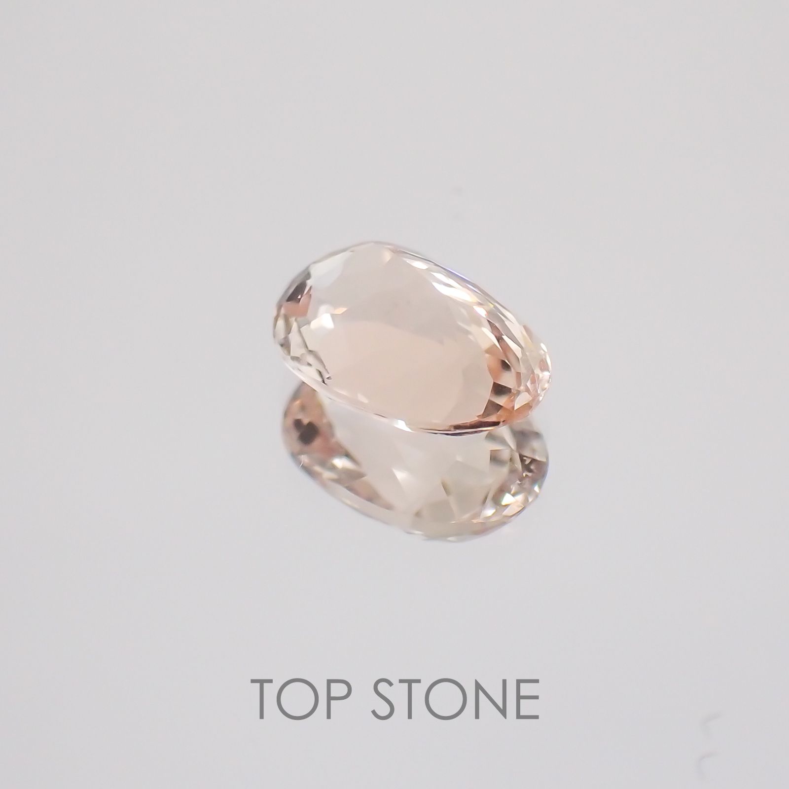 モルガナイト ナイジェリア産 ルース 1.09ct[21039111]8×5.8mm前後