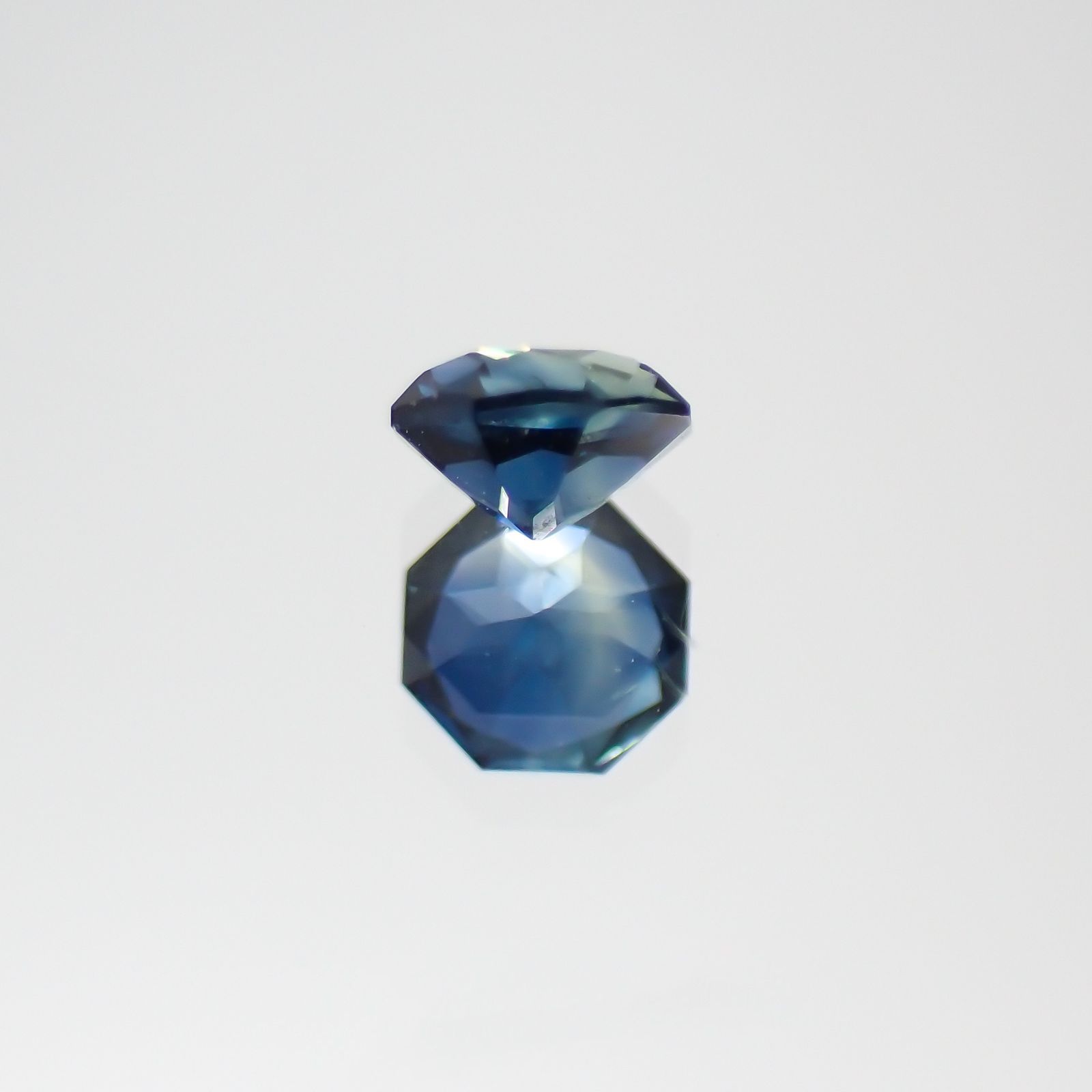 ◇オクタゴンカット◇サファイアSA(宝石名サファイア) マダガスカル産 0.17ct 識別済[210611060]3.1×3.1mm前後