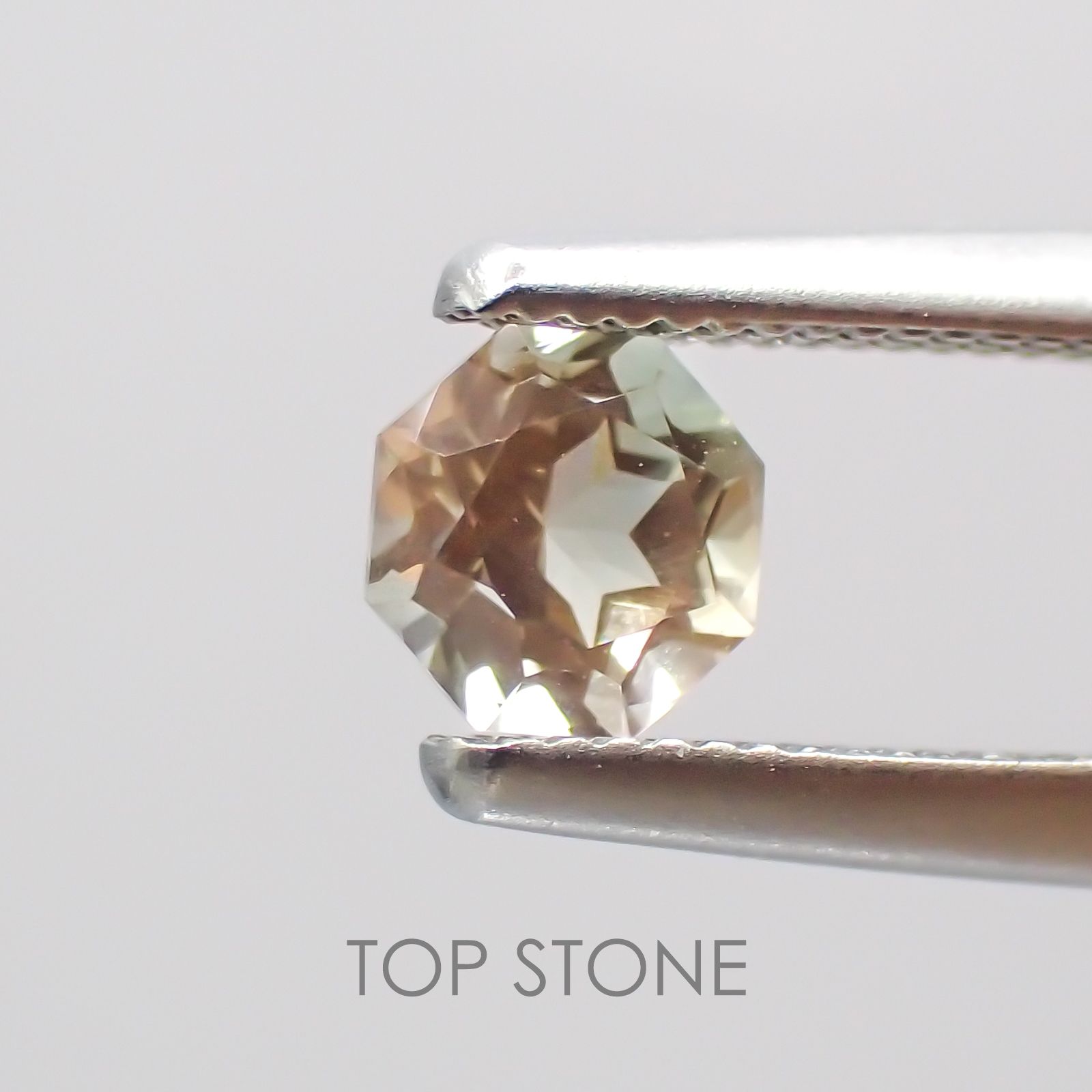 ◇オクタゴンカット◇オレゴンサンストーンSA  アメリカ産 ルース 0.31ct[210210042]4×4mm前後