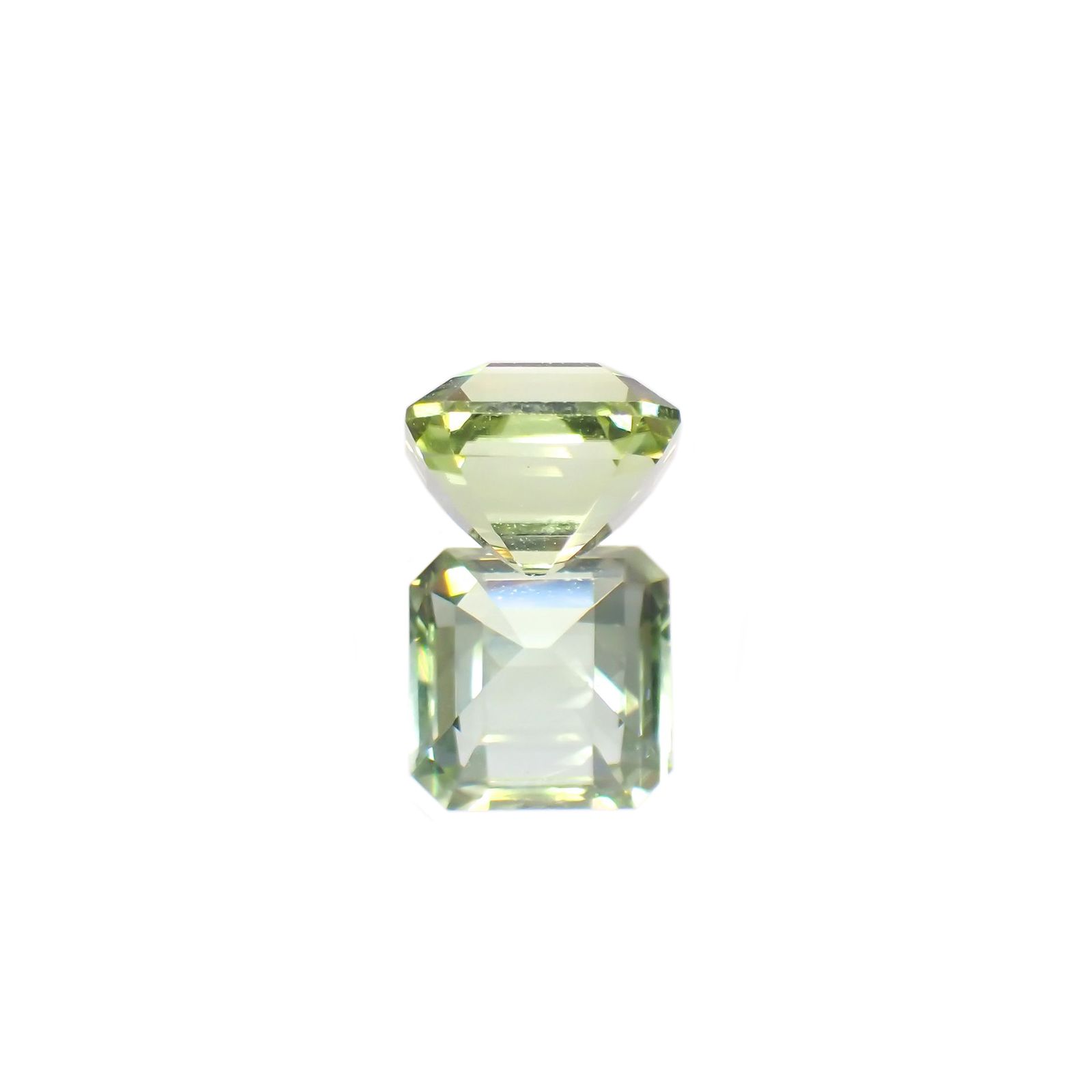 ミントトルマリン(宝石名グリーン・トルマリン) ルワンダ産 1.264ct ソ付(彩珠)[211013634]6.2×6.1mm前後
