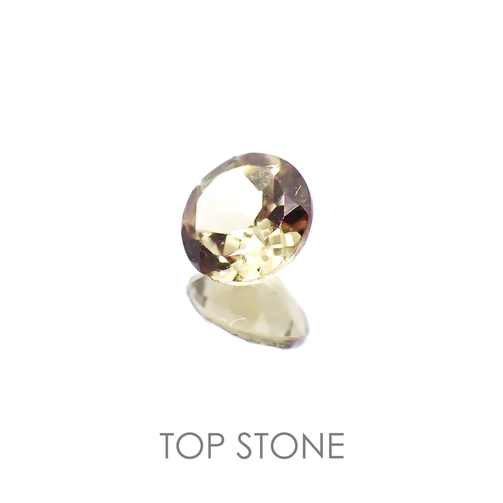 カラーチェンジマラヤガーネット(宝石名ガーネット) タンザニア産 0.54ct 識別済[20117763]5.1×5mm前後
