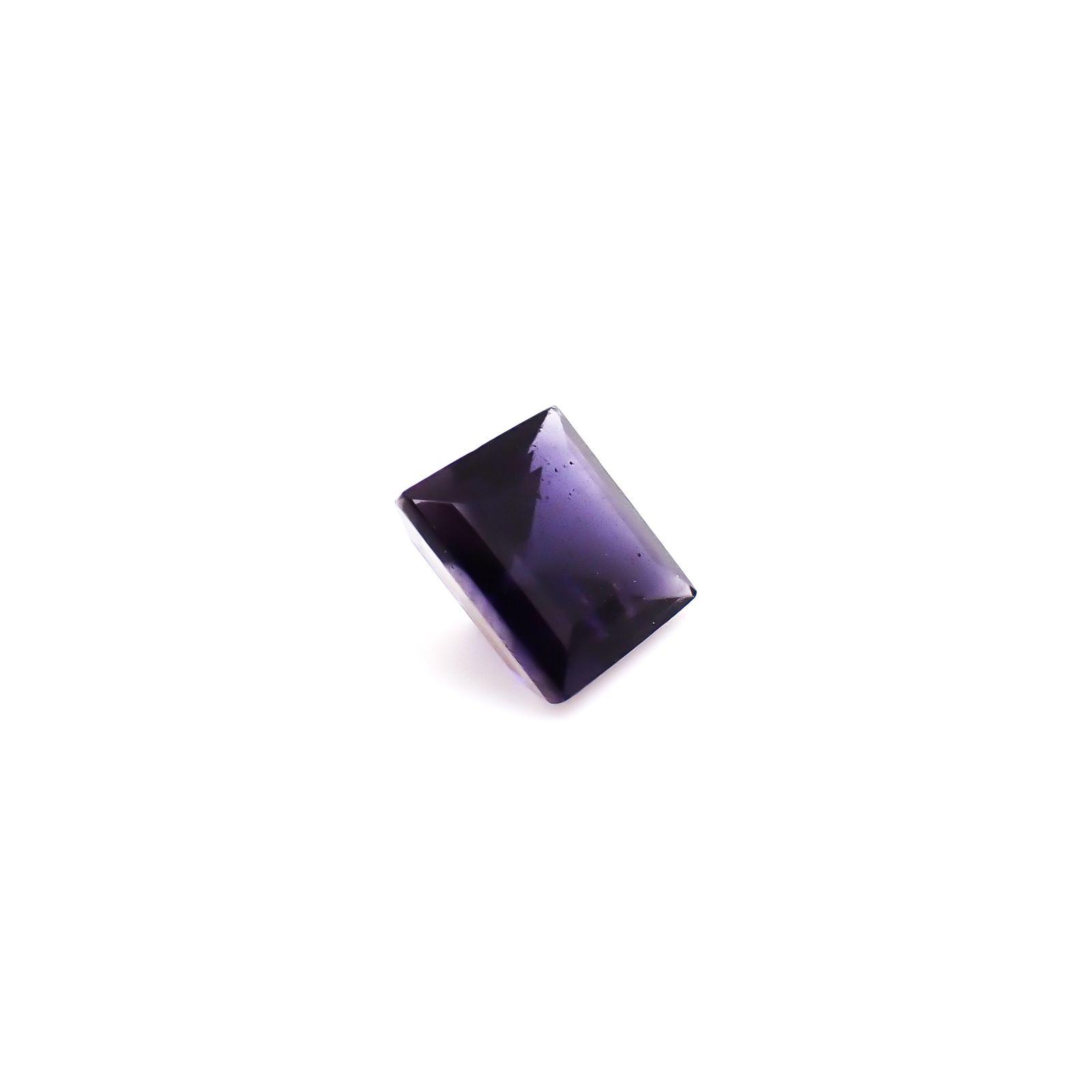 アイオライトサンストーン インド/ブラジル産 0.89ct / 5.9x5.9mm前後 [260932636]