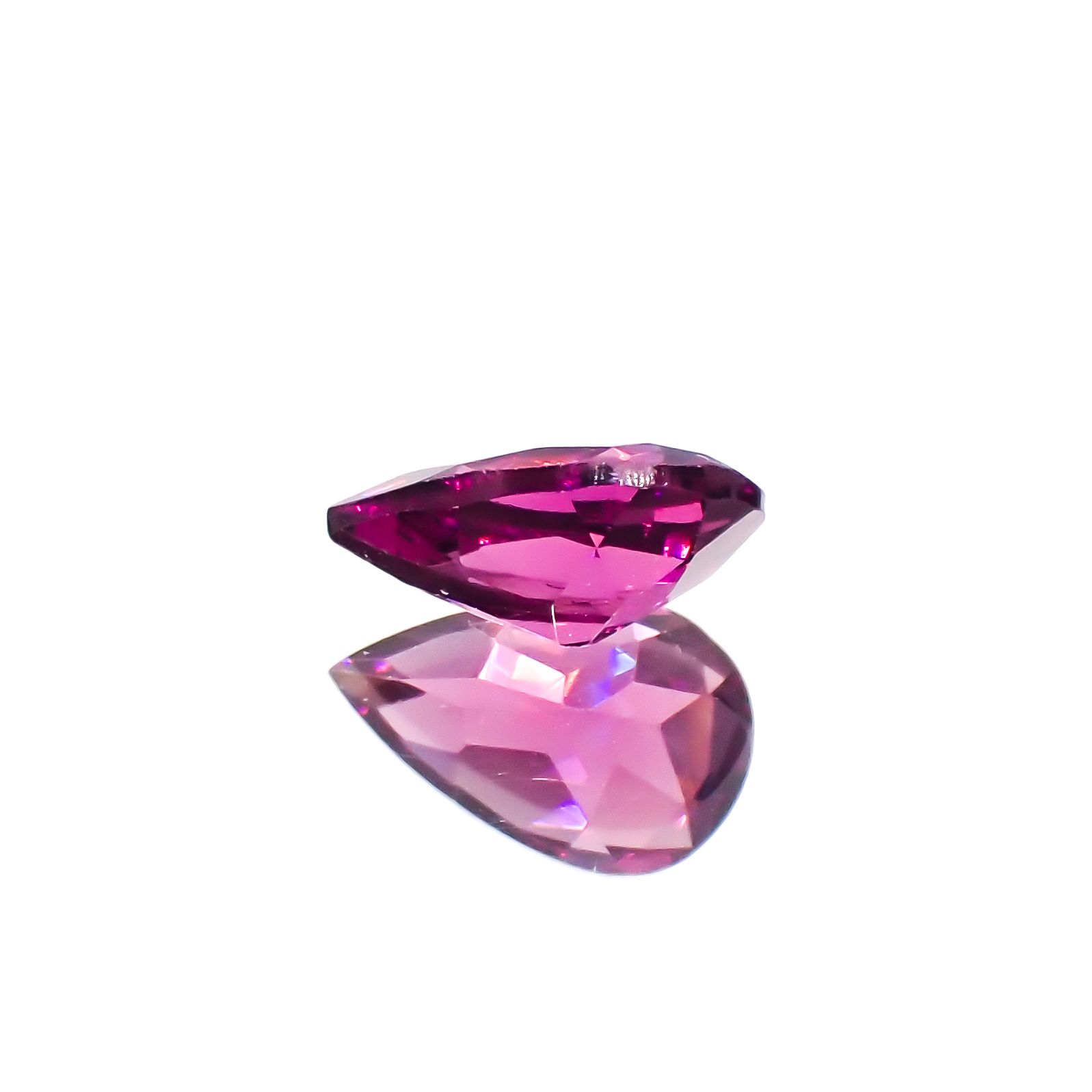 グレープガーネット ブラジル産 0.92ct [250823168]7.8x5mm前後