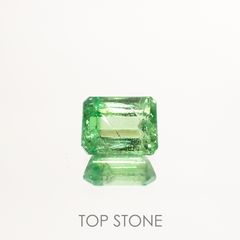 バイカラーツァボライト(宝石名グリーン グロッシュラー・ガーネット) タンザニア産 1.64ct 識別済[210711916]7.1×5.4mm前後