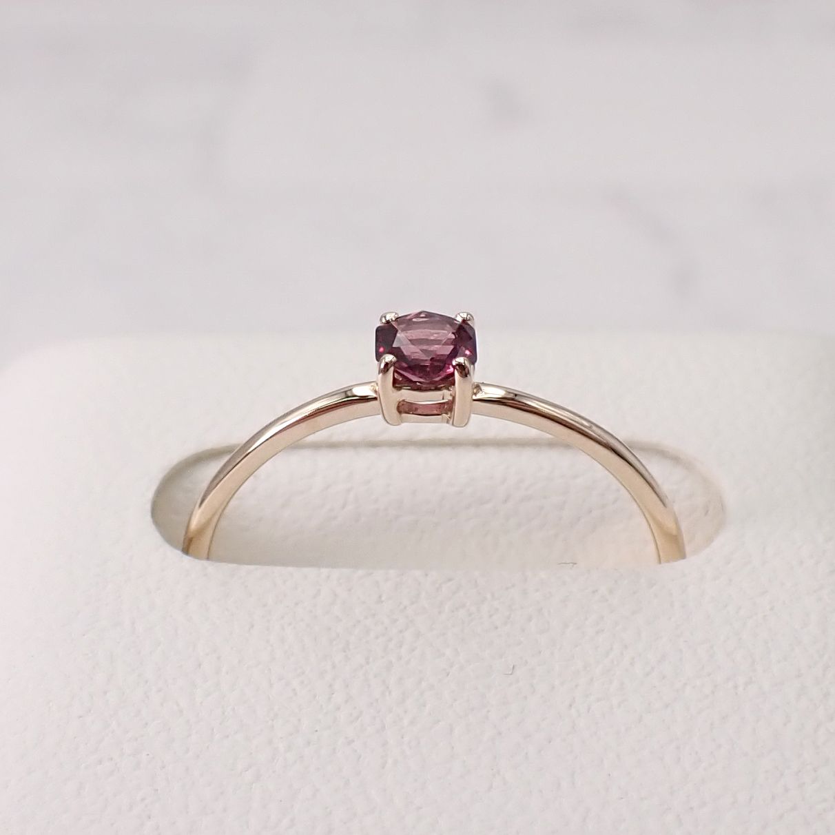 リング空枠：石留め▶パープリッシュピンクスピネル（お客様製作例）