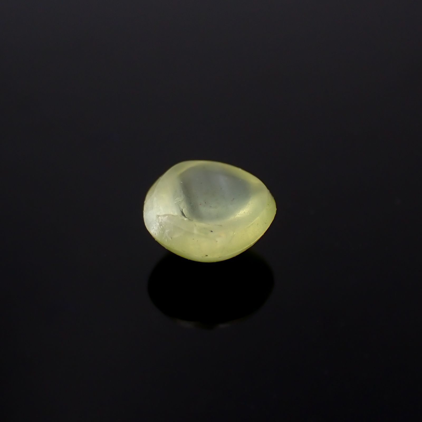 クリソベリルキャッツアイ スリランカ産 0.25ct[221018245]3.6x3.5mm前後