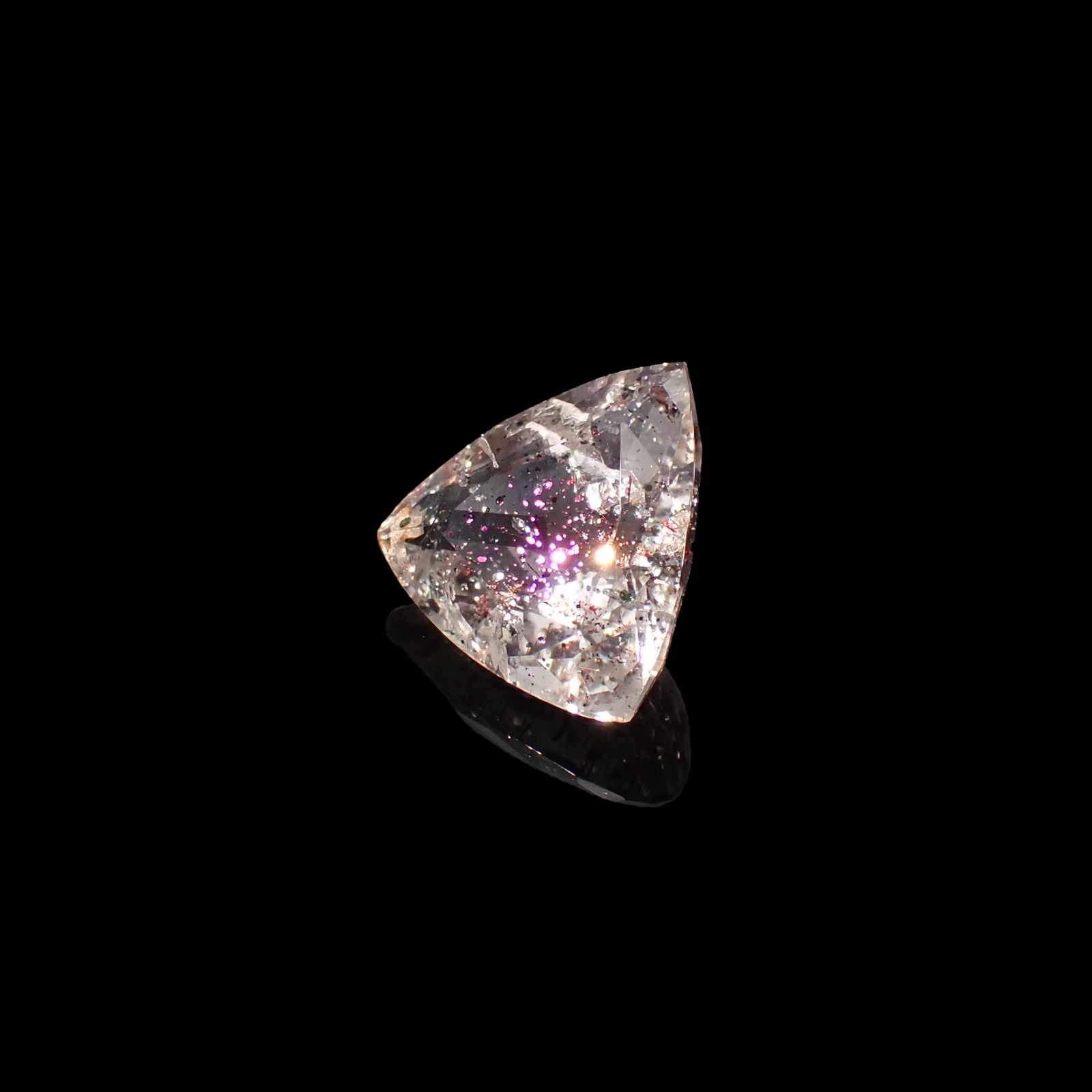 ティンカーベルクォーツ ブラジル産 3.16ct[230923475]10.8x11.1mm前後