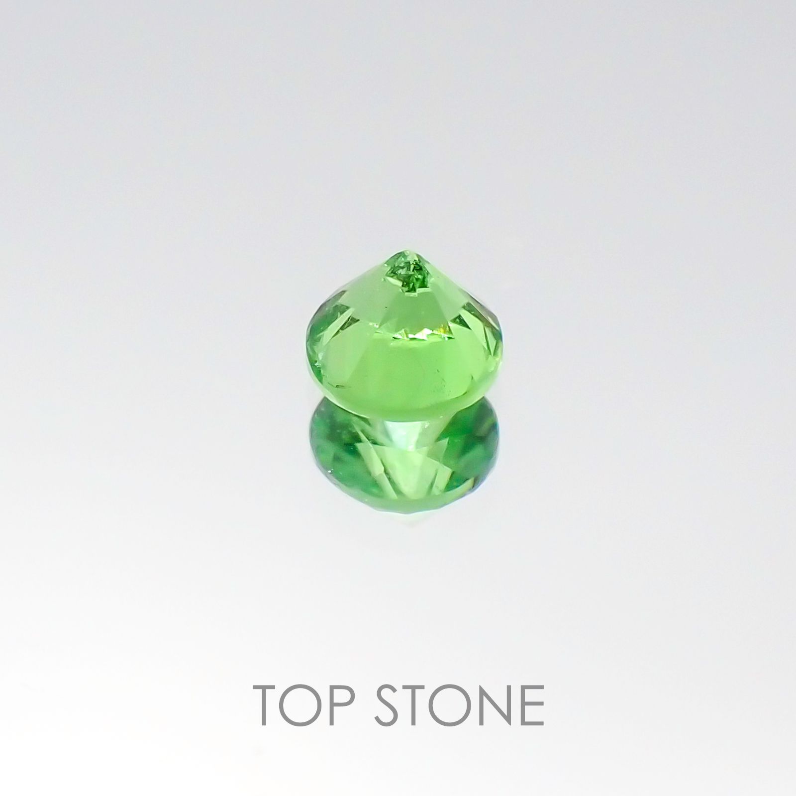 ミントガーネット ケニア産 ルース 0.31ct[20096109]3.8×3.8mm前後