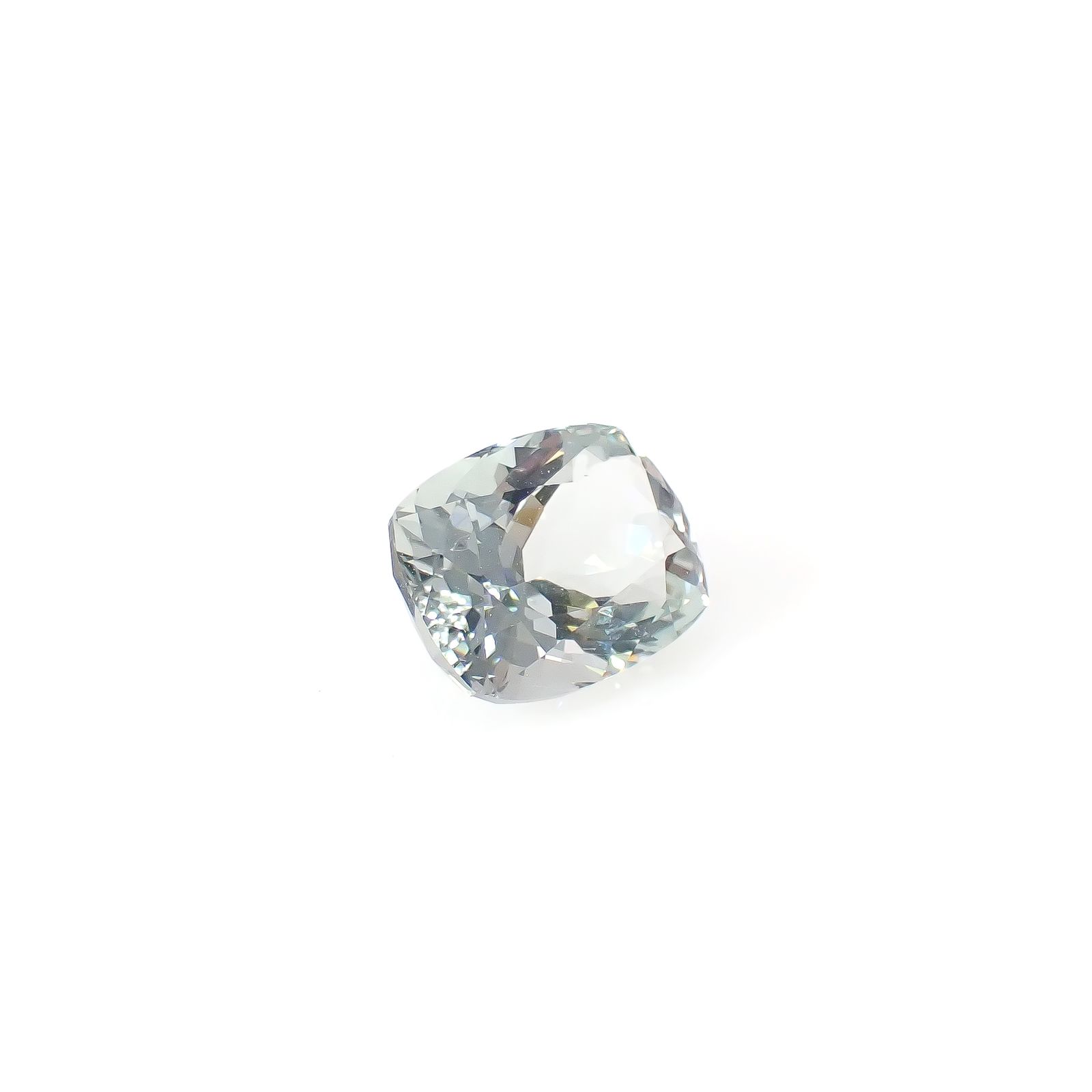 オリゴクレース(宝石名オリゴクレース)ケニア産 2.67ct 識別済[240628003]9.6x7.3mm前後