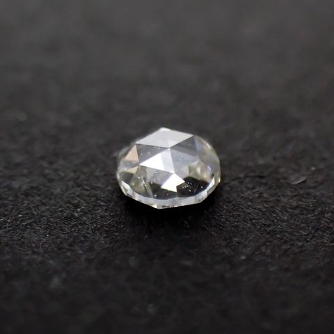 ◇ローズカット◇ダイヤモンド SI-VS / D-G(宝石名ダイアモンド) 0.059ct 識別済[210510901]2.4×2.4mm前後