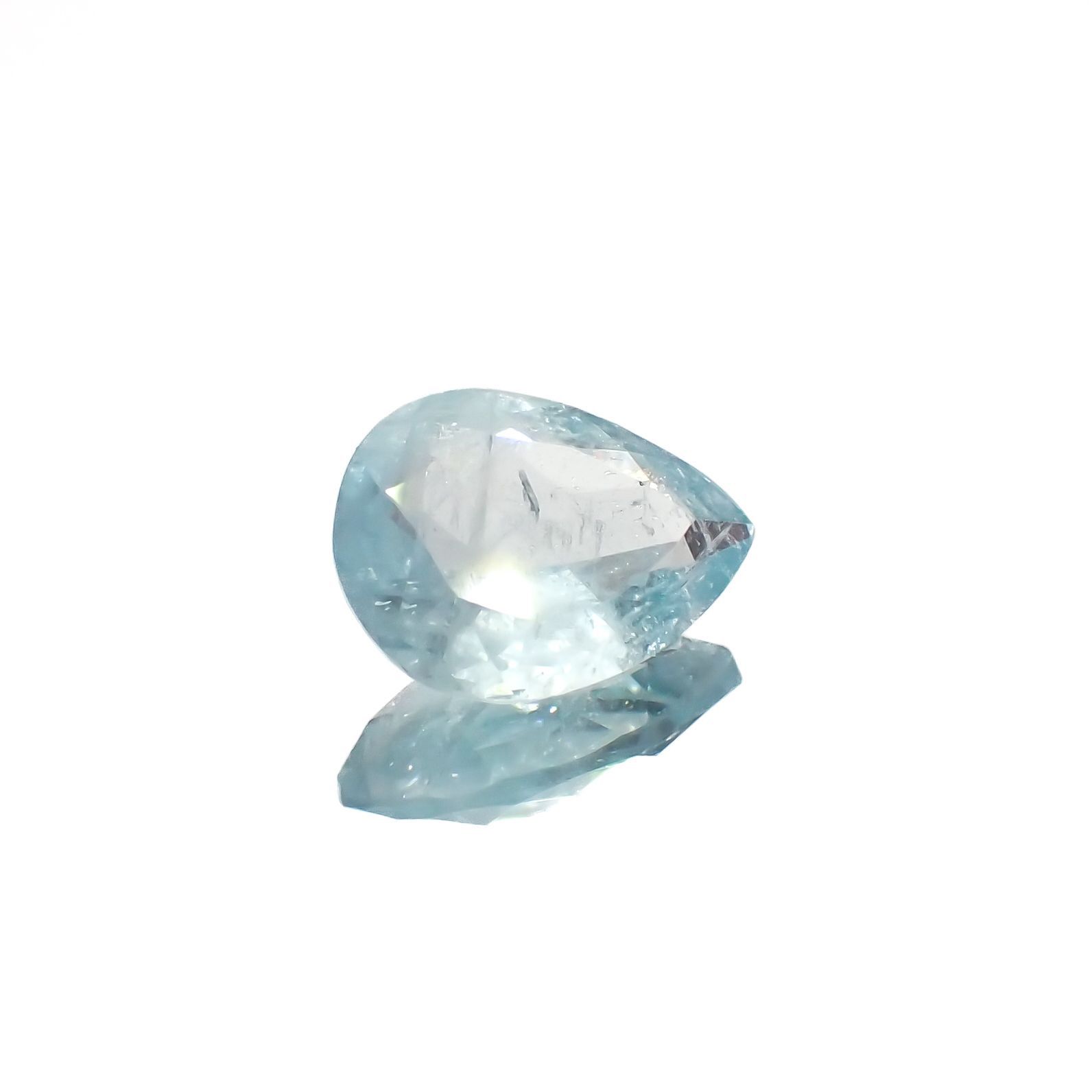 ユークレース(宝石名ブルー・ユークレース)コロンビア産 1.285ct ソ付(彩珠)[221018855]8.9x6.7mm前後