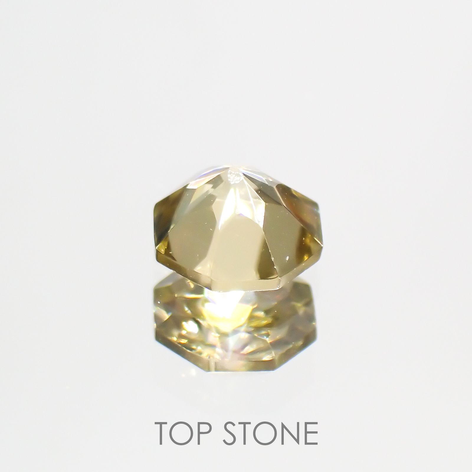 ◇オクタゴンカット◇イエロージルコン(宝石名ジルコン) カンボジア産 0.85ct 識別済[210410485]5.1×5.1mm前後