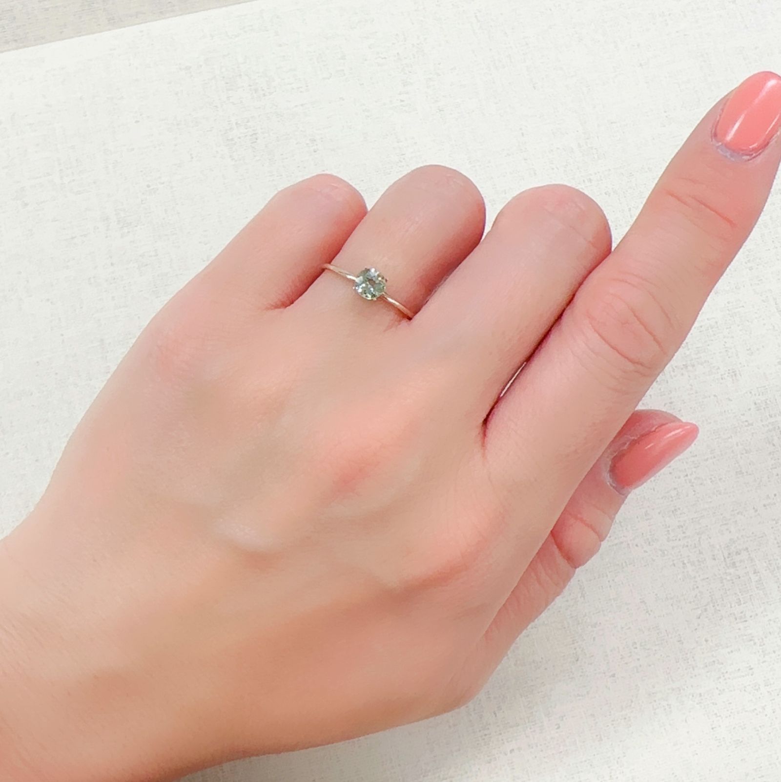 バナジウムコーネルピン(宝石名コーネルピン)タンザニア・タンガ州産 0.41ct 識別済[230320929]4.6x4.5mm前後