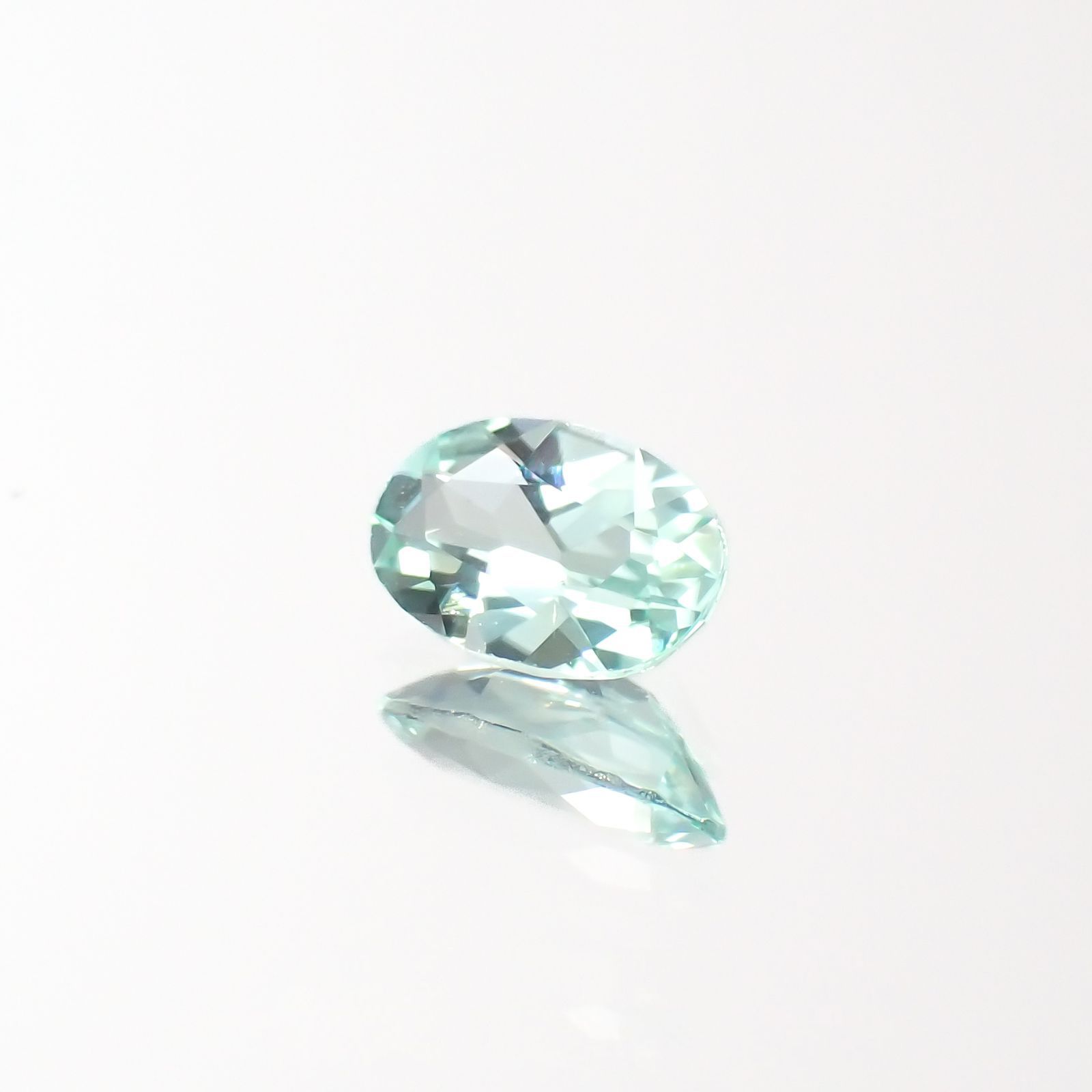パライバトルマリン モザンビーク産 0.26ct[230220373]5.4x3.5mm前後