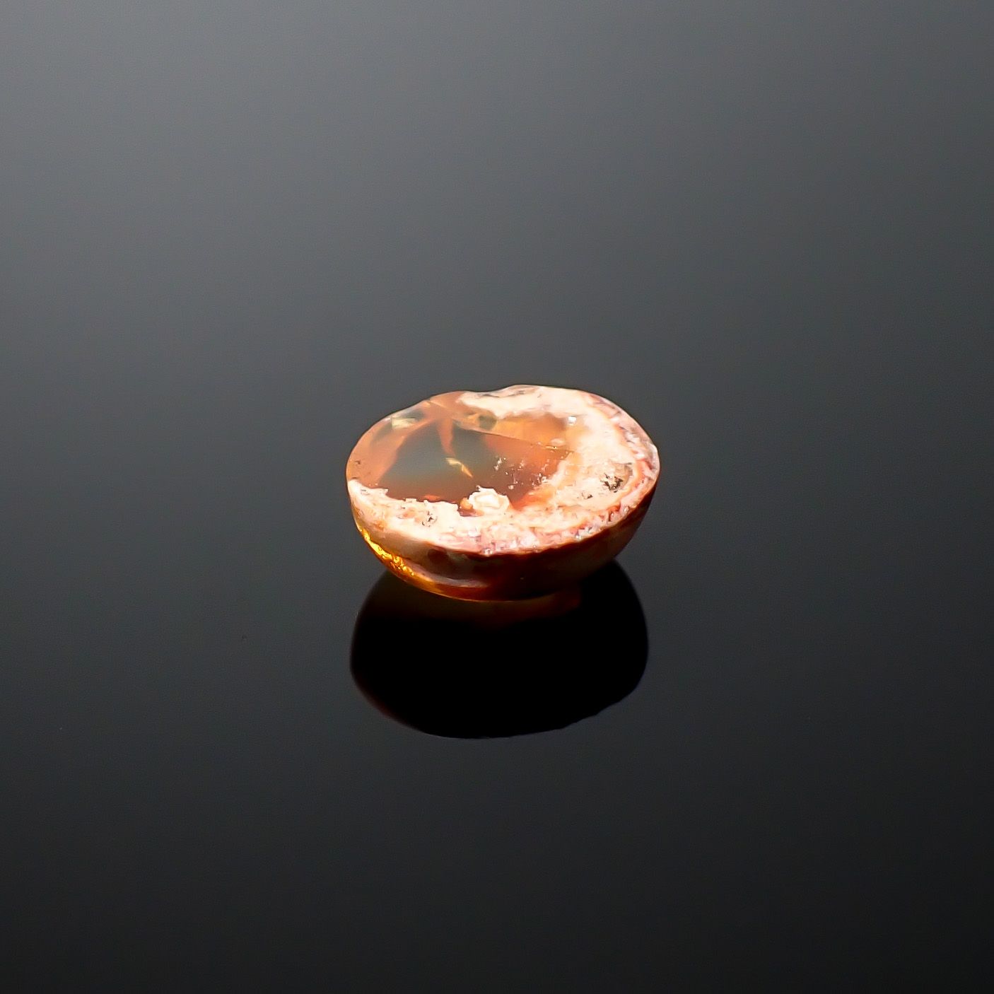 カンテラオパール メキシコ産 1.67ct / 9.1x7.7mm前後 [260933084]