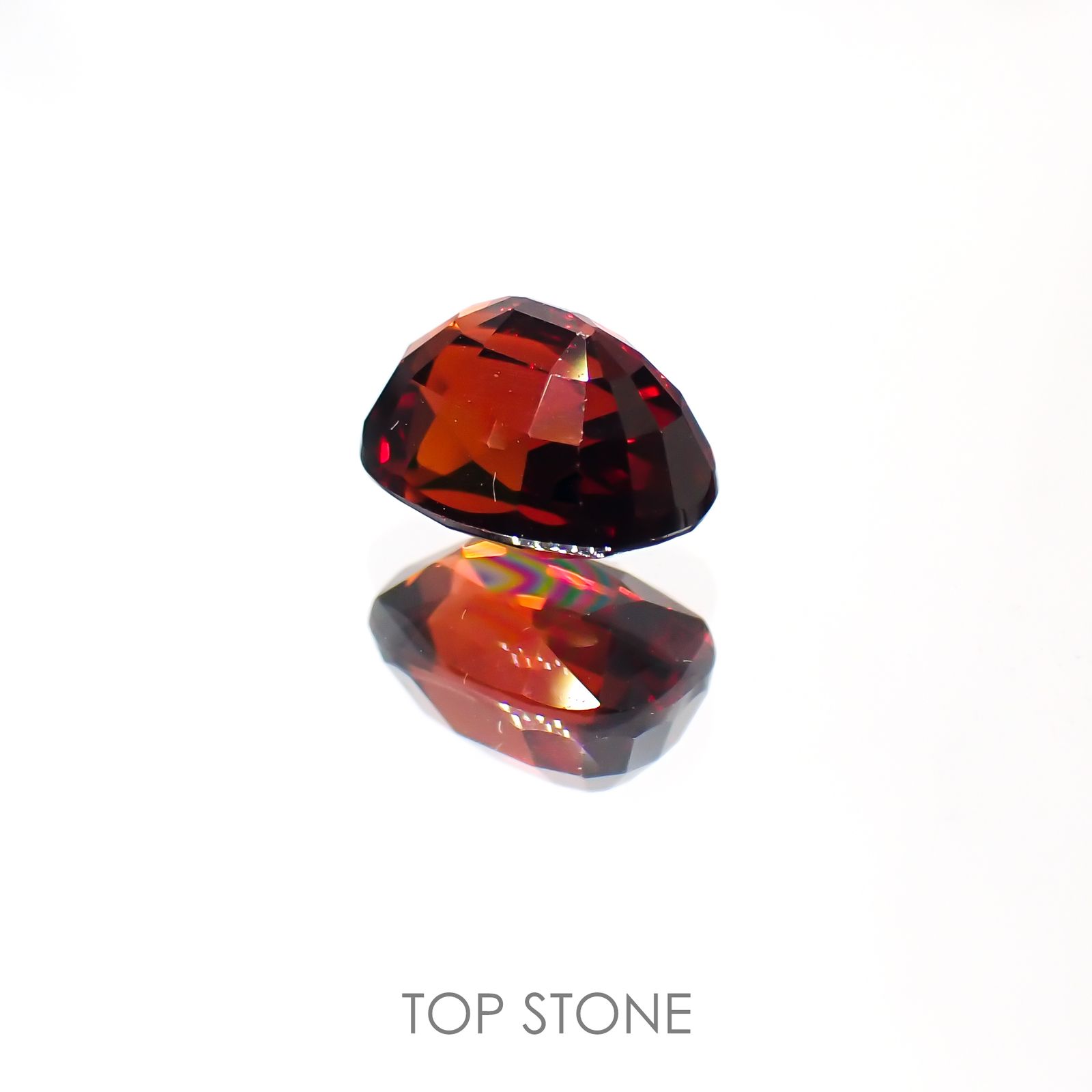 スペサルティン アルマンディン ガーネット(宝石名スペサルティン アルマンディン・ガーネット)ブラジル産 2.2ct 識別済[220113841]8x5.6mm前後