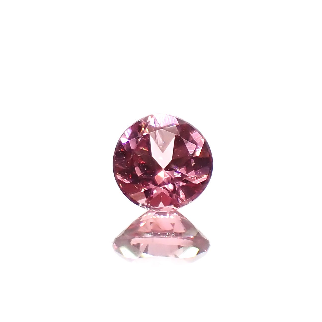 ピンクスピネル(宝石名ピンク・スピネル)タンザニア産 0.26ct