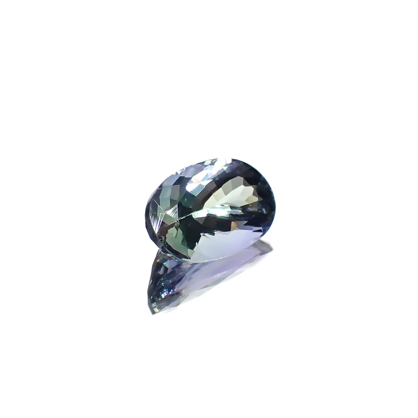 バイカラータンザナイト(宝石名ゾイサイト)タンザニア産 2.48ct 識別済[231224808]10.7x6.9mm前後
