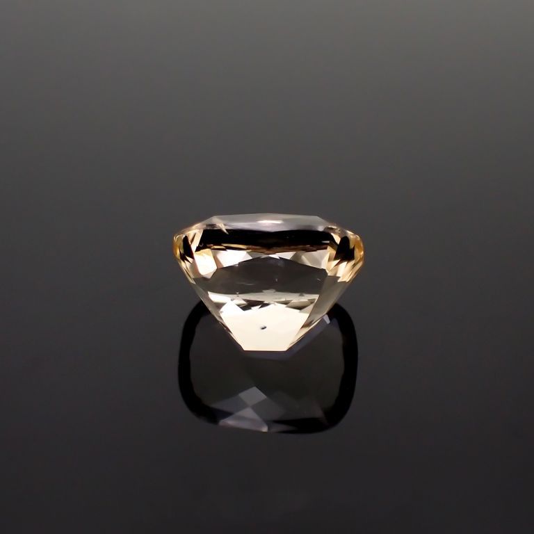 イエロースキャポライト フルオレッセンス(宝石名イエロー・スキャポライト)アフガニスタン産 3.432ct ソ付(彩珠)[221018468]10.3x8mm前後