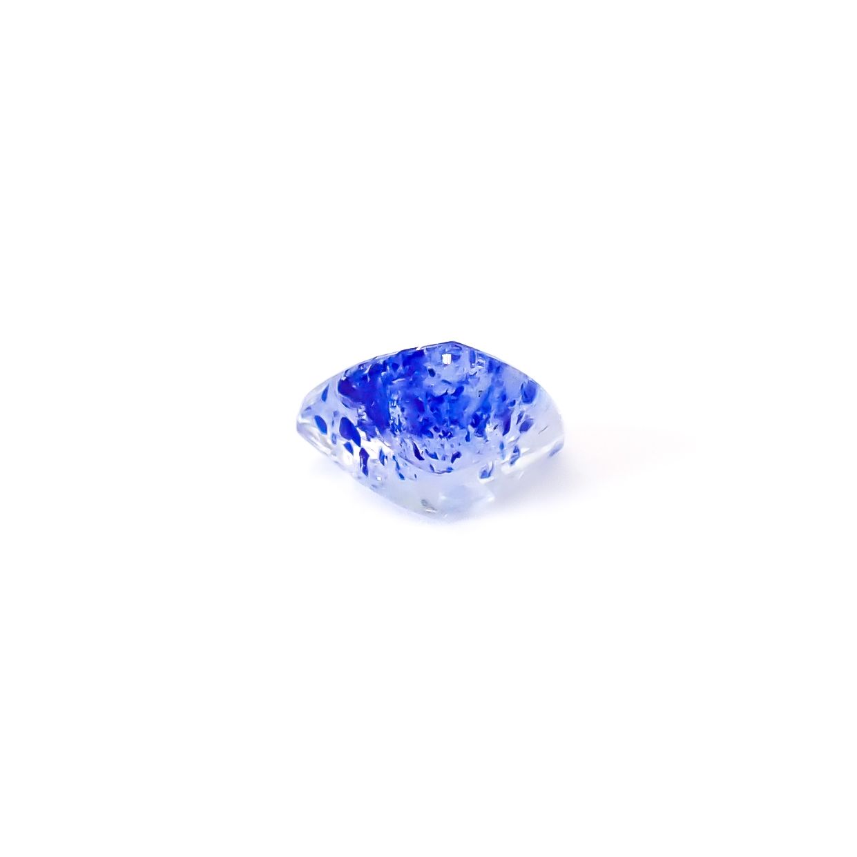 ラズライトインソーダライト フルオレッセンス アフガニスタン産 1.24ct / 8.1x8.3mm前後 [260431994]