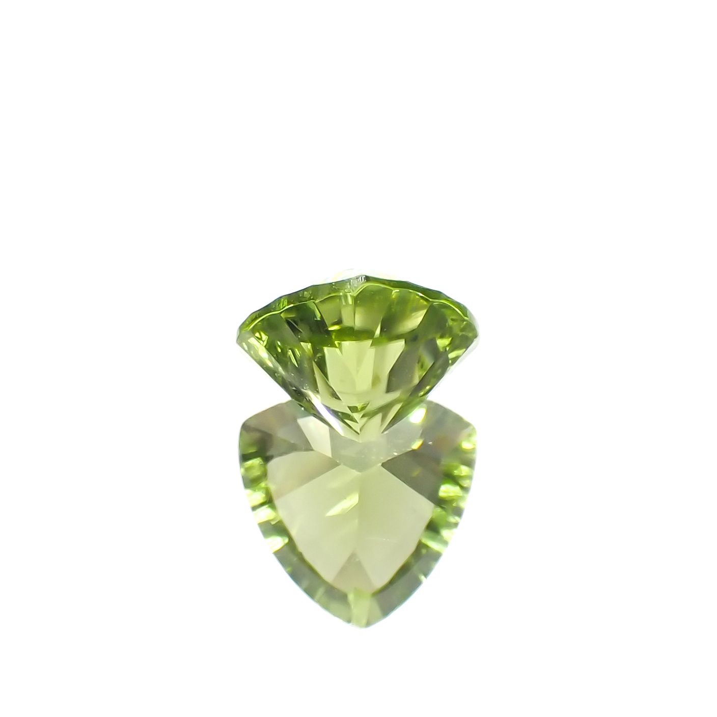 ◇コンケーブカット◇ペリドット 中国産 1.18ct[230622291]6.9x7mm前後