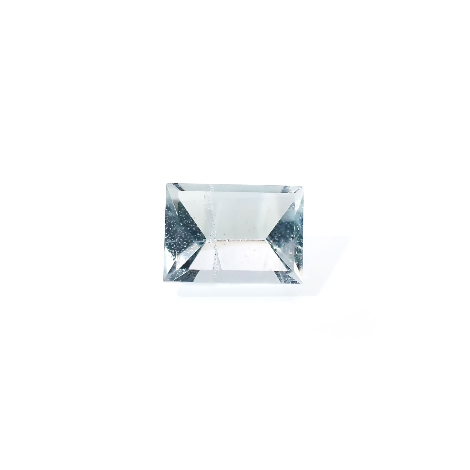 ◇ミラーカット◇アクアマリン モザンビーク産 0.83ct[240226100]6.8x4.9mm前後