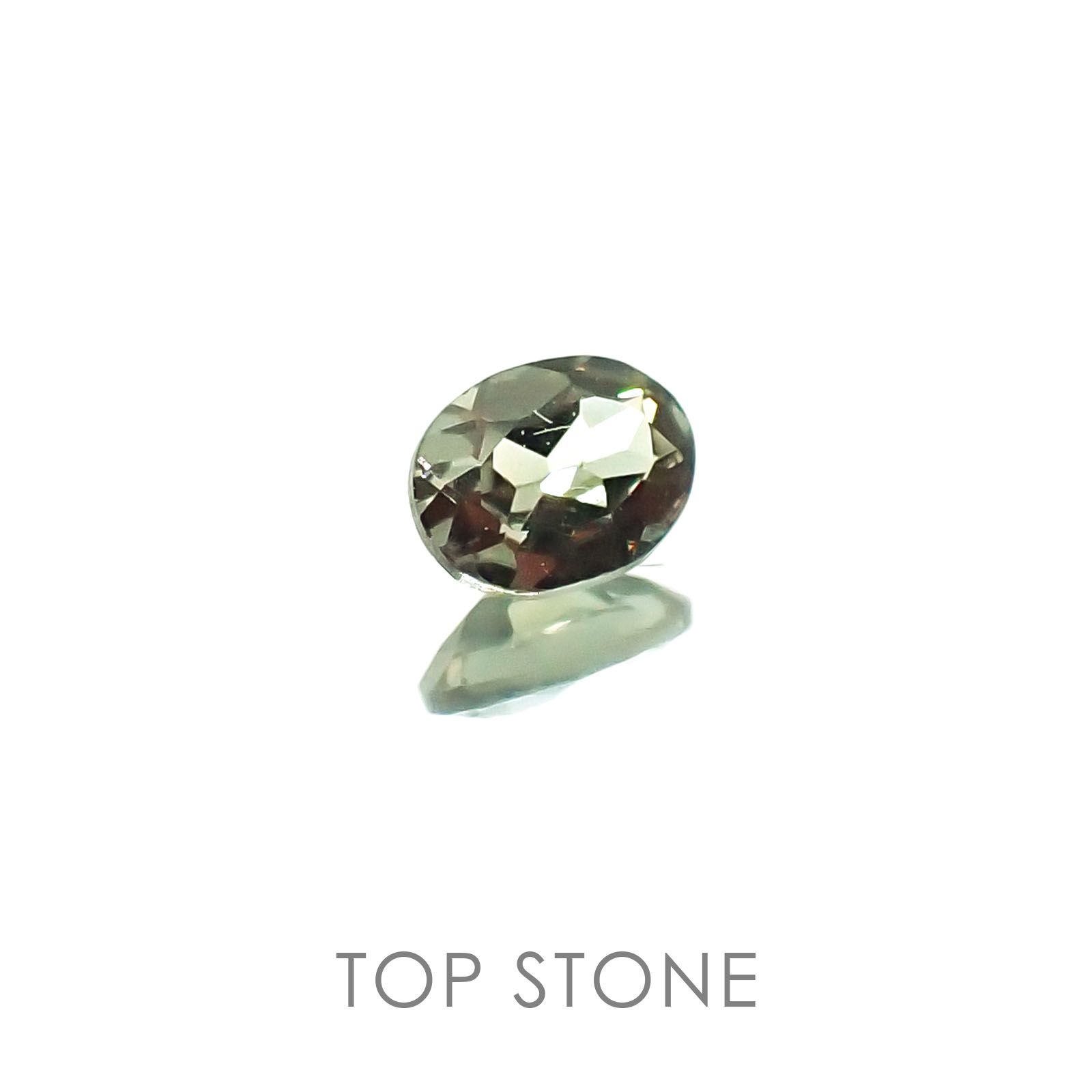 カラーチェンジガーネット タンザニア産 ルース 0.19ct[20095912]4×3mm前後