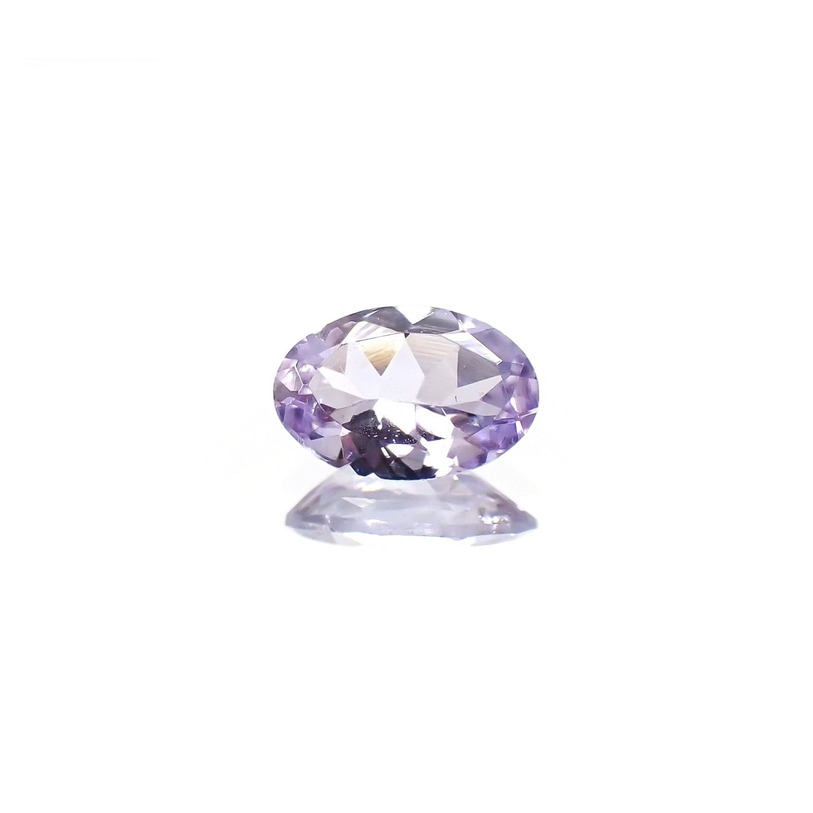 ラベンダーゾイサイト(宝石名ゾイサイト)タンザニア産 識別済 0.36ct / 6.1x3.9mm前後 [231124104]
