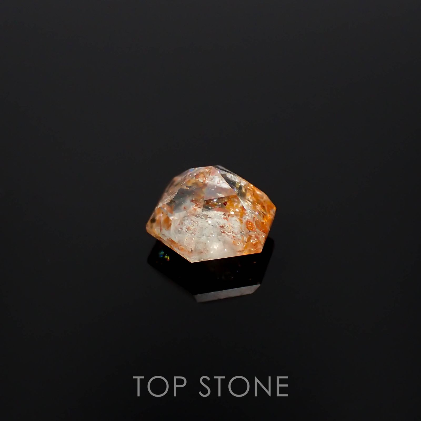 ◇ヘキサゴンカット◇イリュージョンサンストーン タンザニア産 1.32ct[230320952]6.8x6.6mm前後