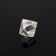 ソーヤブルダイヤモンド 原石(トライゴンあり/Trigon) デビアス社 0.38ct[230923460]4.6x4.4mm前後