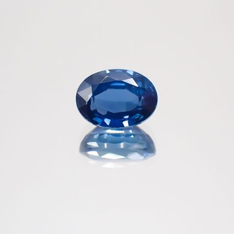 サファイア(宝石名サファイア)マダガスカル/スリランカ産 1.33ct 識別済[231124316]7.2x5.3mm前後