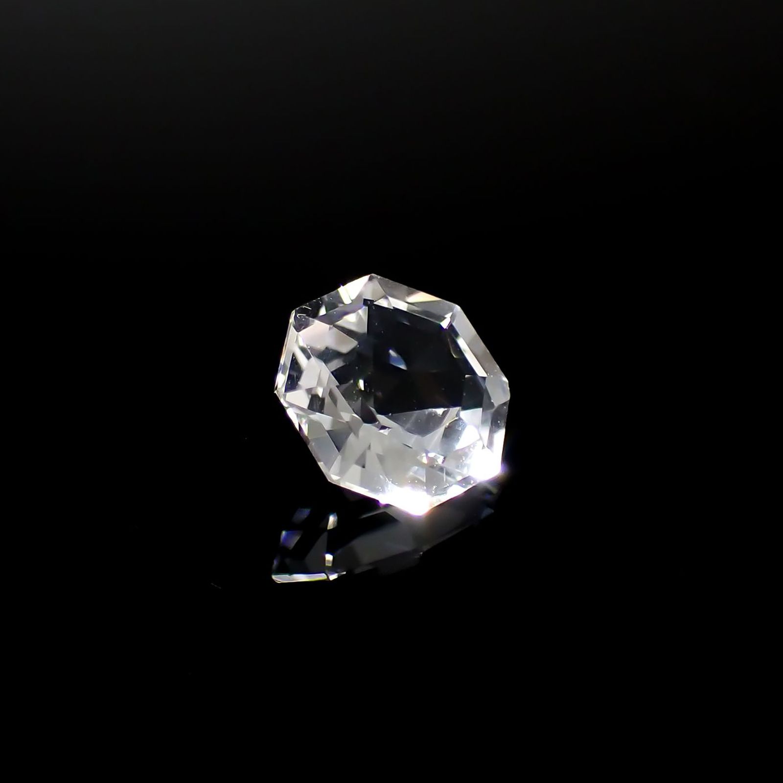 ◇オクタゴンカット◇レムリアンシードクリスタル(保証シール付き) ブラジル産 0.94ct [240326842]6.7x6.7mm前後