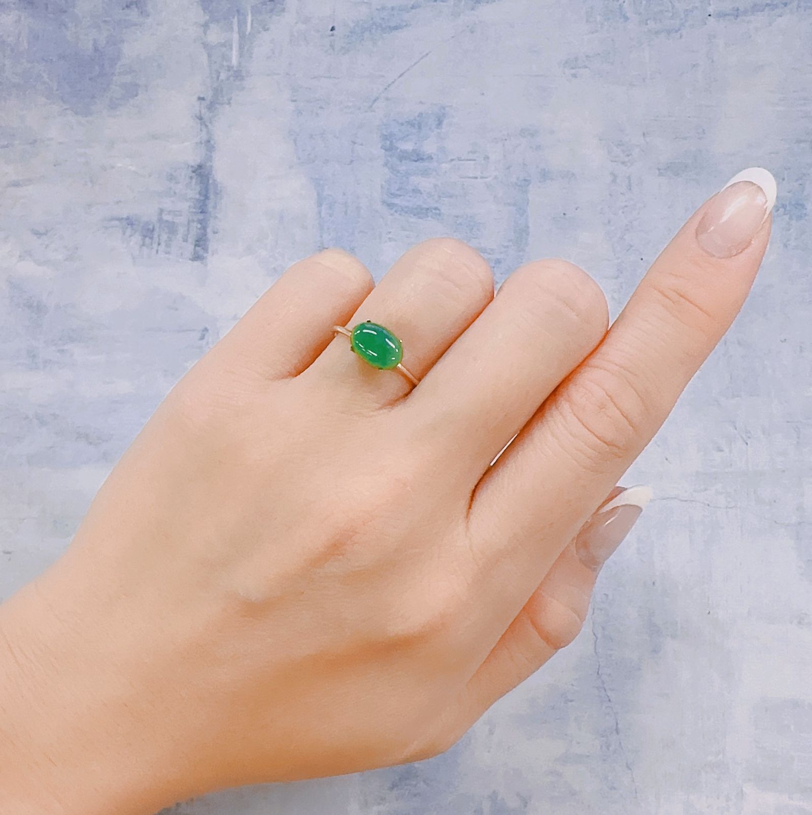 翡翠(宝石名ジェダイト(翡翠))ビルマ産 1.748ct ソ付(彩珠)[230119868]9.2x6.1mm前後