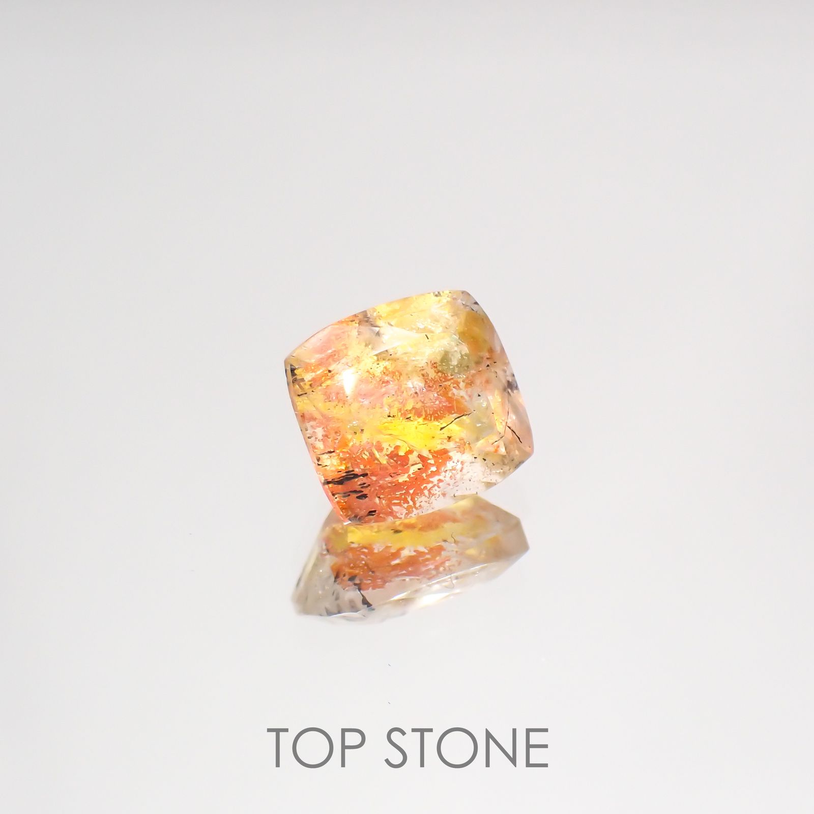 オーロラクォーツ ブラジル・ミナスジェライス産 2.20ct[220114384]8.3x7.6mm前後