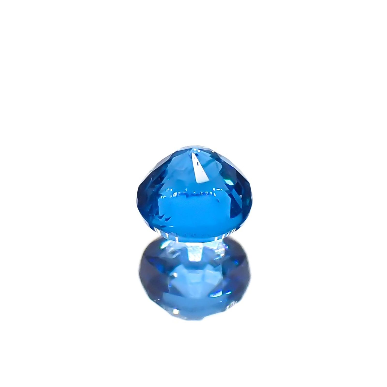 アウイナイト フルオレッセンス ドイツ産 0.072ct / 2.6x2.6mm前後 [260523429]