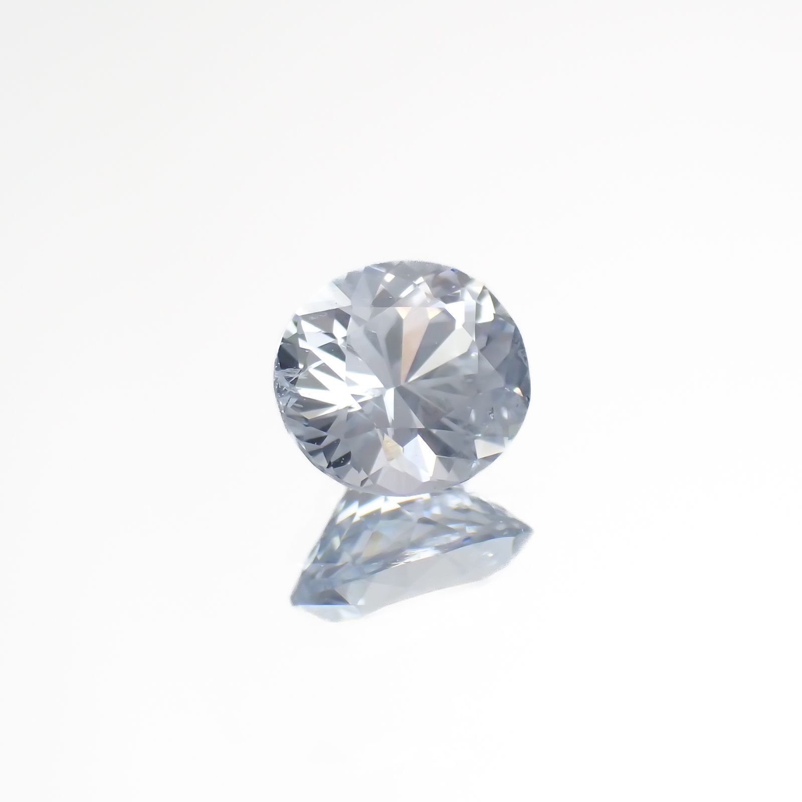 アイスブルーサファイア(宝石名サファイア)スリランカ/マダガスカル産 0.53ct 識別済[220918075]5x4.6mm前後