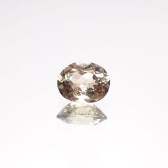 ダイアスポア(宝石名ダイアスポア)トルコ産 0.72ct 識別済[220516029]6.3x5.1mm前後