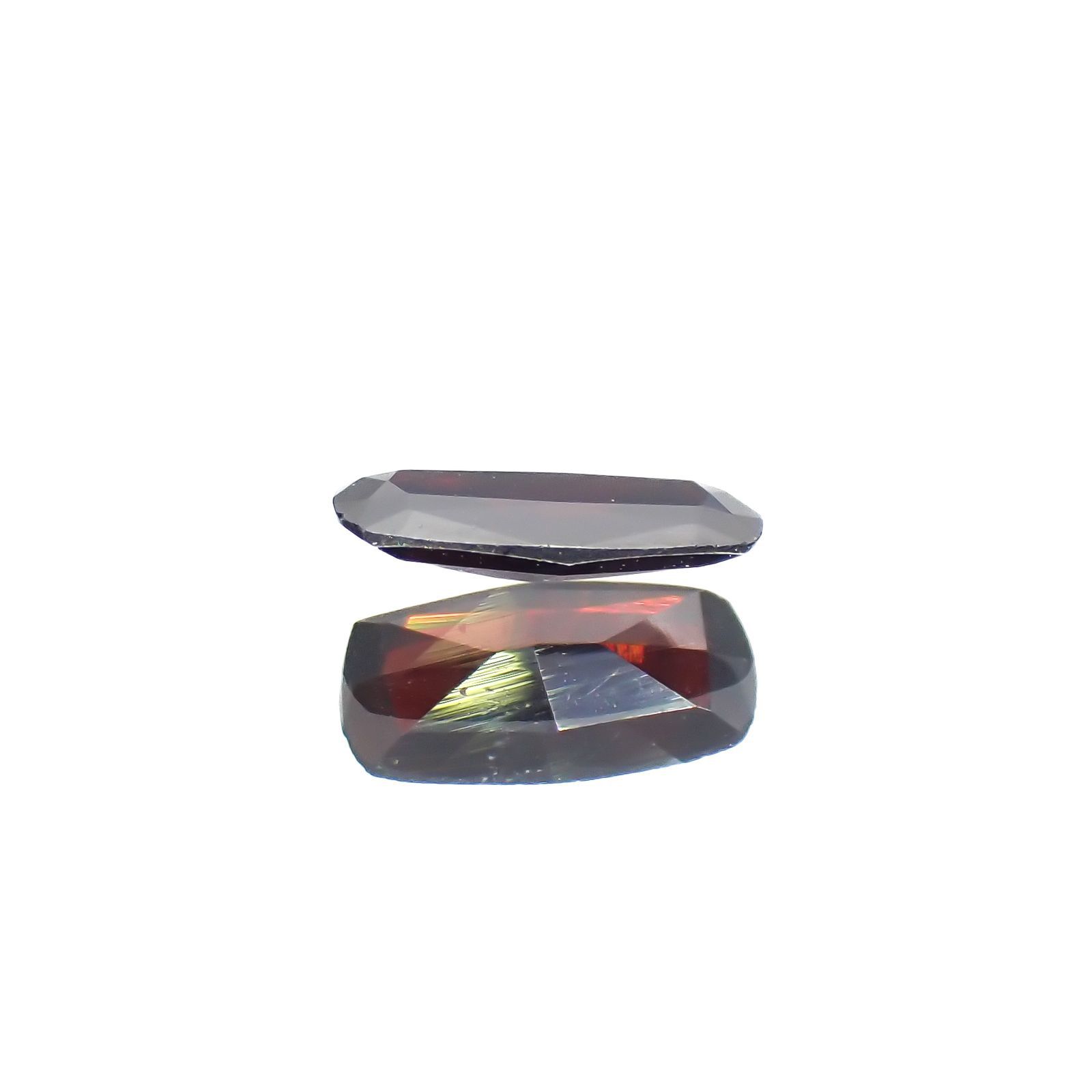 ルチル単結晶 ブラジル産 0.23ct[221219717]5.5x3.1mm前後