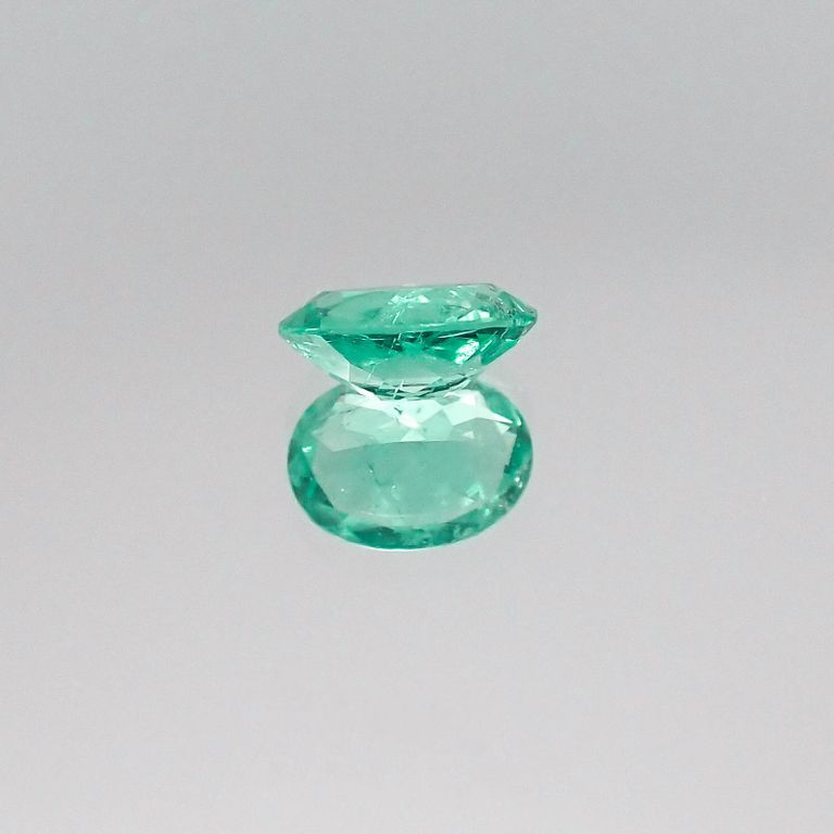 パライバトルマリン(宝石名トルマリン/別名パライバ・トルマリン) ブラジル産 0.479ct ソ付(宝貴協)[20052682]6×4.5mm前後
