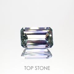 パーティカラータンザナイト(宝石名パーティカラード・ゾイサイト) タンザニア産 0.960ct ソ付(彩珠)[210610948]7×4.5mm前後