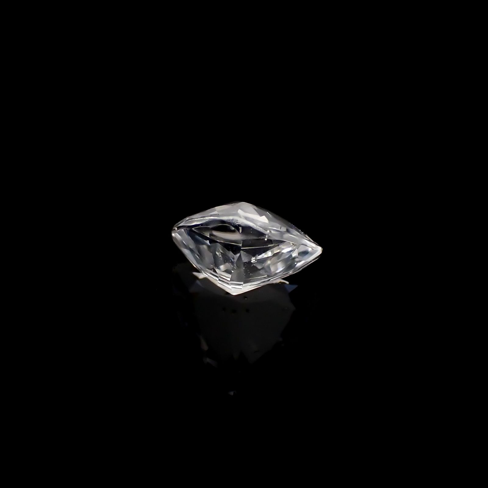フェナカイト ブラジル産 0.99ct[240427267]7x6.8mm前後