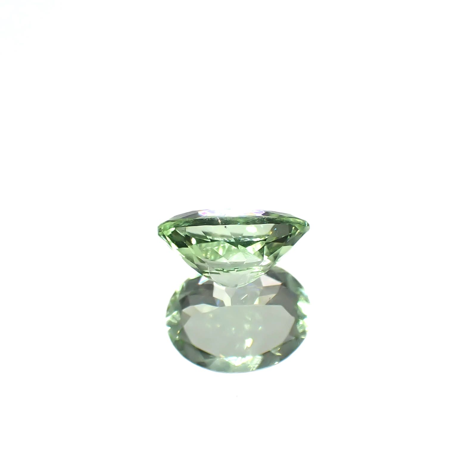 ペリドット(宝石名ペリドット)パキスタン/ノルウェー産 1.248ct ソ付(彩珠)[240728516]8x6.2mm前後