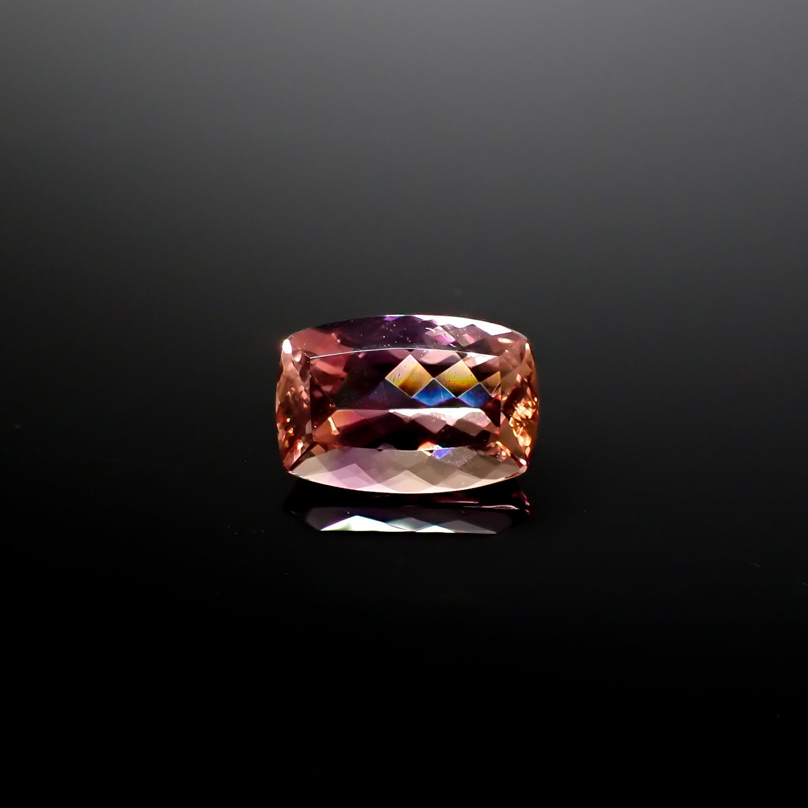 インペリアルトパーズ ブラジル産 3.12ct [241029305]10.6x7.3mm前後