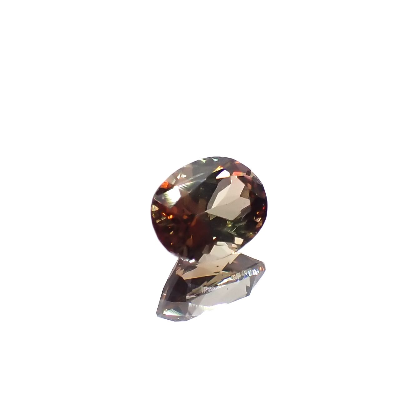 バイカラーアンダリュサイト スリランカ/マダガスカル産 0.44ct[240226141]5.5x4.1mm前後