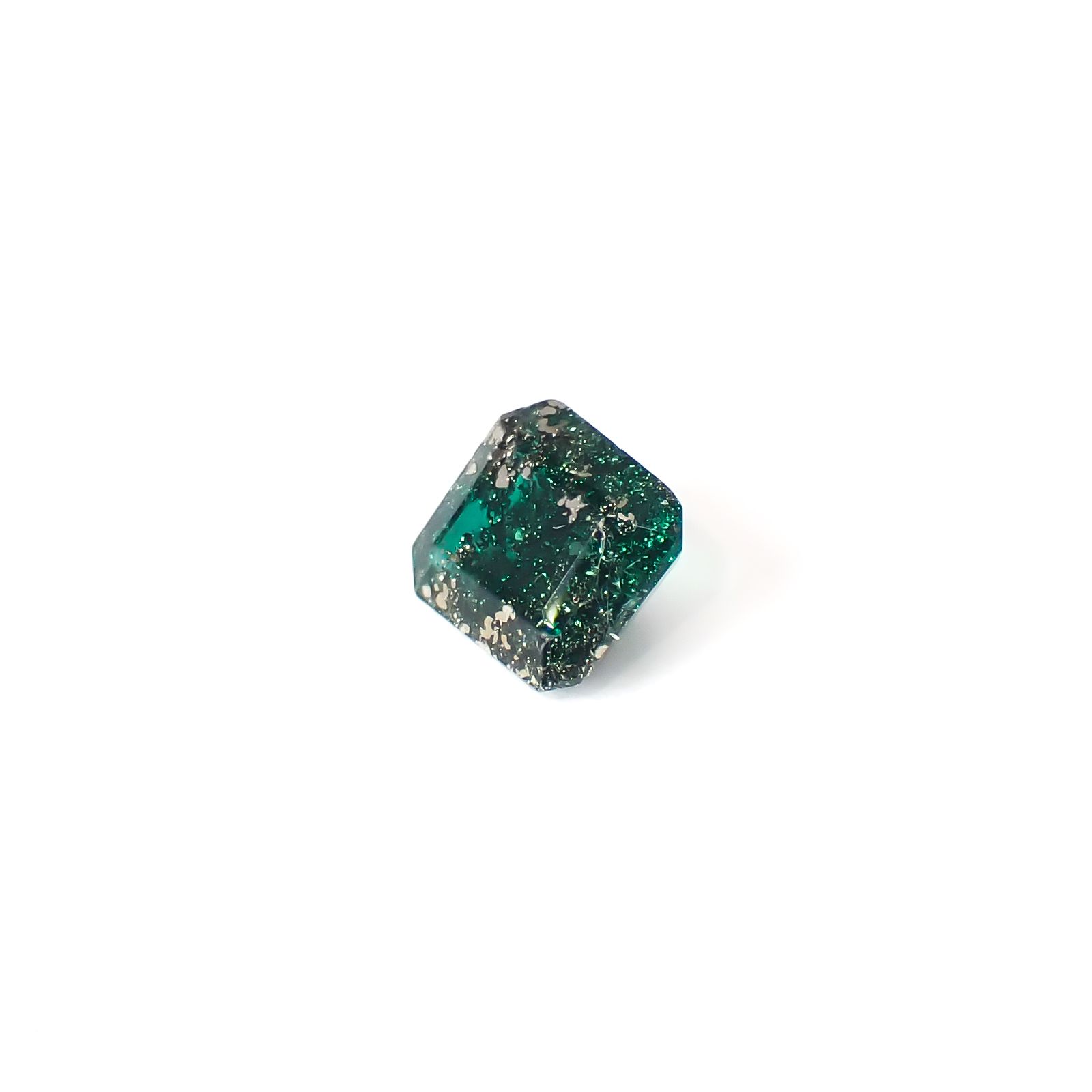 パイライトインエメラルド コロンビア産 0.83ct / 6.1x5.5mm前後 [260532121]