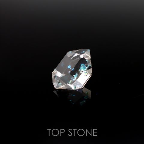 オイルインクォーツ 原石 パキスタン産 4.11ct[220917867]13.1x8.5mm前後