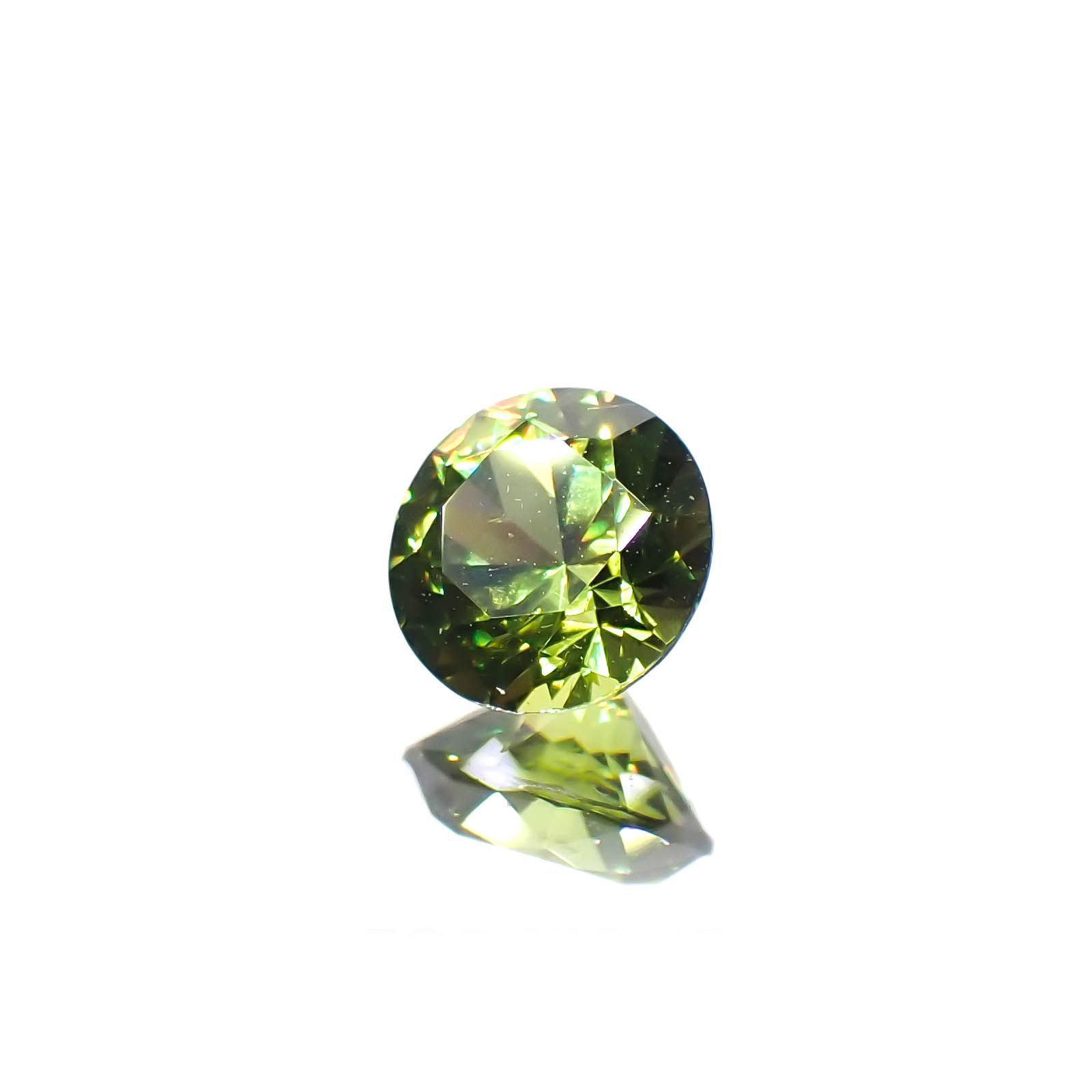 デマントイドガーネット(宝石名デマントイド・ガーネット)ロシア産 0.57ct 識別済[221119169]4.9x5mm前後